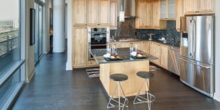 2929 Weslayan St Gallery 18