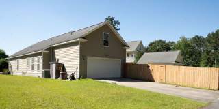10 Arbors Circle Gallery 56