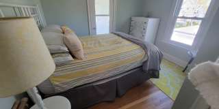 1618 Niles Avenue Gallery 17