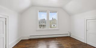 1119 Matilda Street Gallery 21