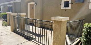 Cozy Town Home For Rent Gallery 4