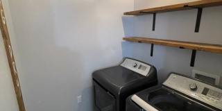 Modern 2 Bed, 1 Bath Condo near Dishman Hills! Gallery 15