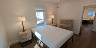 24 Woodrow Ave Gallery 8