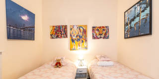 245 Lincoln Streets Gallery 15