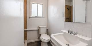 3315 East Cambridge Avenue Gallery 19
