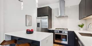 1021 N Hermitage Avenue Gallery 7