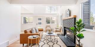Designer Prospector Townhome Gallery 6