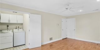 73 Dora Street Gallery 13