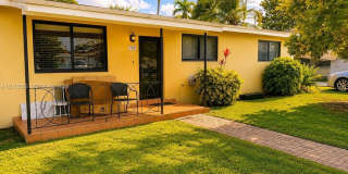 765 W 70th Pl Gallery 1