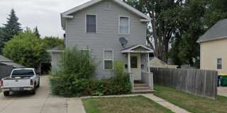 1733 Smith Street - Upper Gallery 1