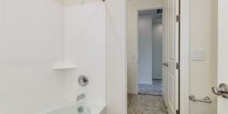 5 bedroom/ 2 bath home in Casa Grande Gallery 30