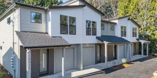 Brand New top notch 3 Bed/2.5 Bath Townhome in desirable Milwaukie neighborhood! Gallery 1