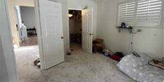 Charming single-story home Gallery 13