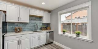 3652 Mcclellan Dr Gallery 10