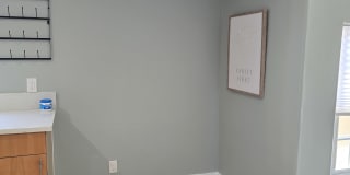 4561 Adenmoor Ave Gallery 8