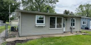 Spacious 3 Bedroom Home in Milan with Large Yard and Garage Gallery 1