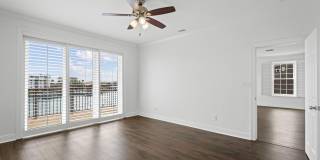 724 Harbor Boulevard Gallery 22