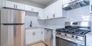 6239 N Western Avenue Gallery 5