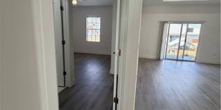 723 Ivan Avenue S unit: 723 Gallery 35