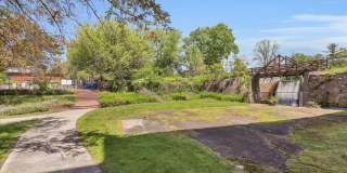 222 Williams Street E unit: Apt 402 Gallery 12