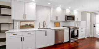 920 North Shore Drive Northeast Gallery 7