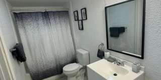La Provence Studios Gallery 7