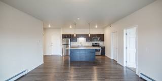 Creekside at Osgood Gallery 15