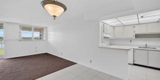 3100 W Rolling Hills Cir Gallery 9