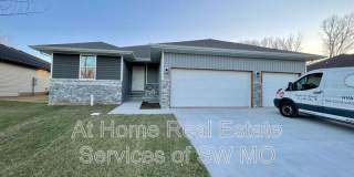 3912 W Linwood Gallery 1