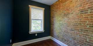 Great 3 Bedroom 2 Bath Renovated townhome in H St corridor Gallery 24