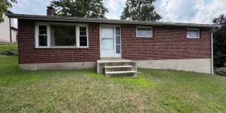 Beautiful 3-Bedroom Rancher for Rent! Gallery 1