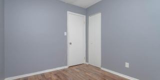 4409 FALLS BRIDGE Drive Gallery 20