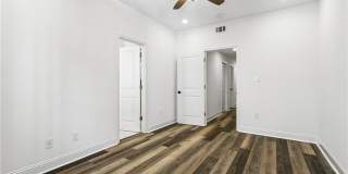 2033 CONTI Street Gallery 14