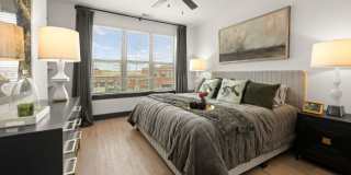 Bennet at BullStreet Gallery 10