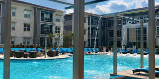 The Pointe North Hills Gallery 25