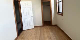 2827 N Milwaukee Ave Gallery 4