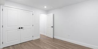 2057 East Rush Street - 1 Gallery 9