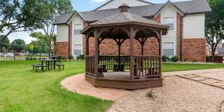 Huntington Glen Apartments Gallery 18