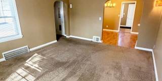 3-Bedroom House with 1-Car Attached Garage Gallery 10