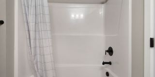 Luxury Townhome for Lease at the Courtyards at Hidden Crest - 6919 NE 132nd Way Gallery 42