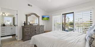 79773 Olympia Fields Gallery 20