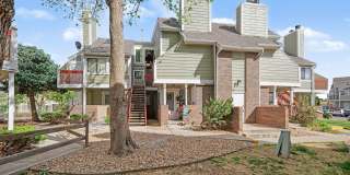 Charming Top-Floor Studio in Aurora with Private Patio & In-Unit Laundry Gallery 22