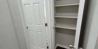 1323 West Sherwin Gallery 8