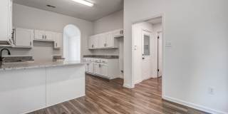 5624 Annandale Gallery 18