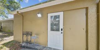 465 Rio Grande LaneUnit B Gallery 1