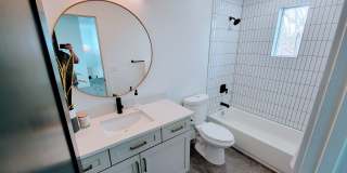 ABSOLUTELY UNBELIEVABLE NEW HIGH END CUSTOM HOME! Gallery 34