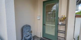 Unique 4-Bedroom, 3-story Live/Work Townhouse in the lushly landscaped Villa Metro Community! Gallery 4