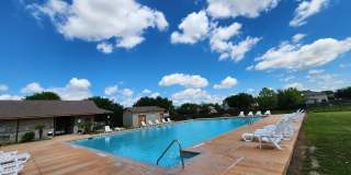 Dove Crossing 3/2/2 / No Carpet / Fridge Included / Fenced in Yard / NBISD Gallery 31