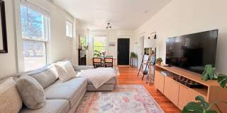 Charming 2 Bed 1 Bath Duplex in West Highlands Gallery 8
