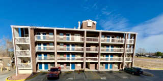 Trailhead Flats Gallery 8